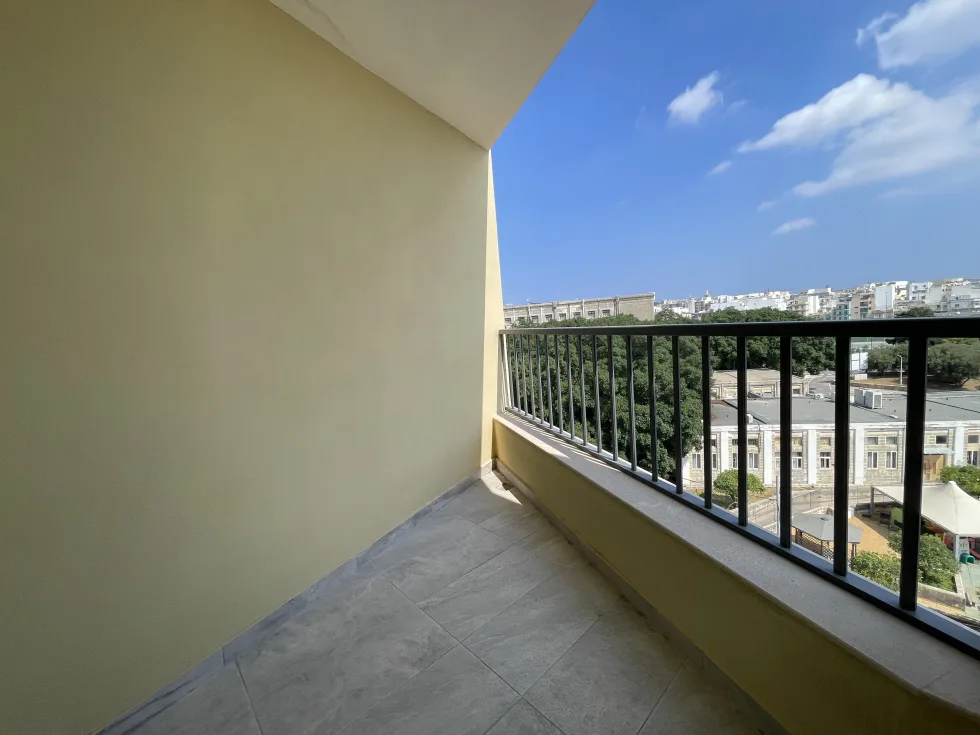 5 bed Penthouse For Rent in Msida, Msida - thumb 16