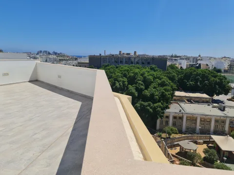 1 bed Penthouse For Rent in Msida, Msida - thumb 1