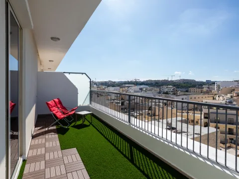 2 bed Penthouse For Rent in Gzira, Gzira - thumb 14