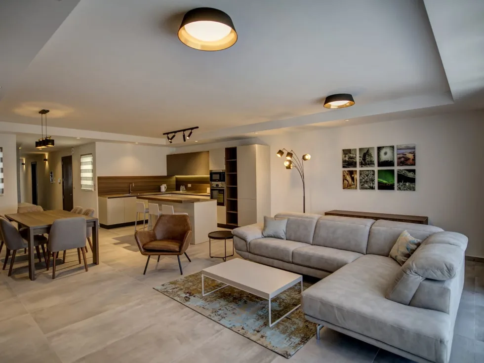 3 bed Apartment For Rent in St Julian's, St Julian's - thumb 4