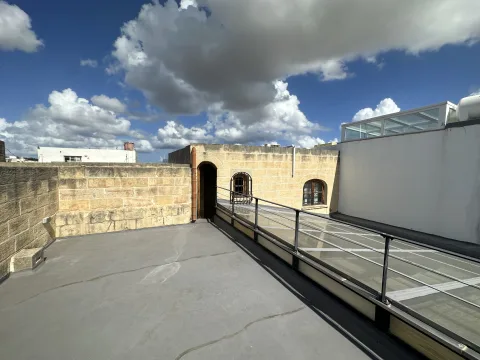4 bed Town House For Rent in Mosta, Mosta - thumb 13