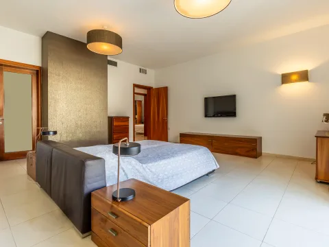 3 bed Apartment For Sale in Sliema, Sliema - thumb 8