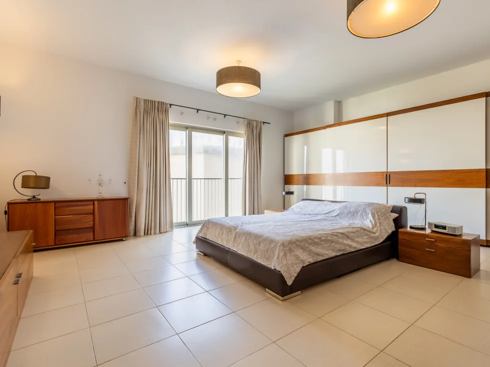 3 bed Apartment For Sale in Sliema, Sliema - thumb 9
