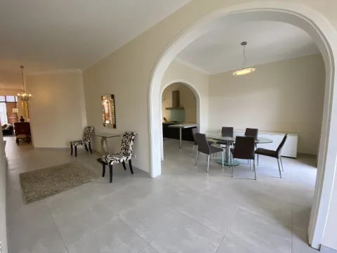 3 bed Penthouse For Rent in Sliema, Sliema - thumb 1