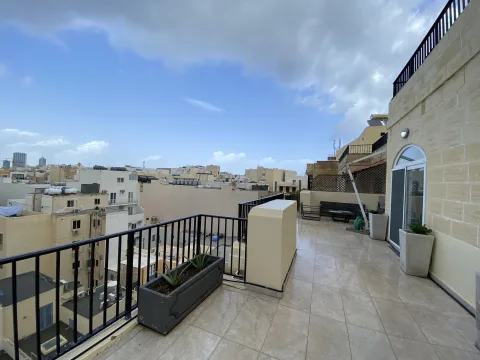 3 bed Penthouse For Rent in Sliema, Sliema - thumb 16