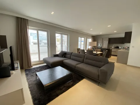 2 bed Penthouse For Rent in Sliema, Sliema - thumb 1