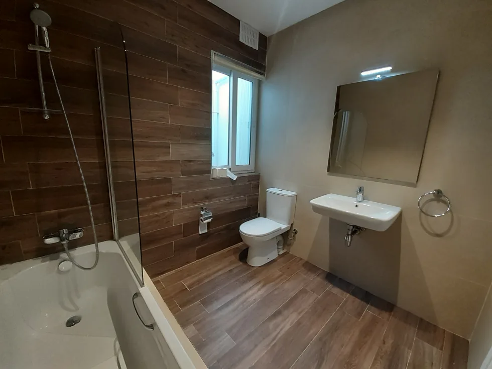 2 bed Penthouse For Rent in Sliema, Sliema - thumb 10