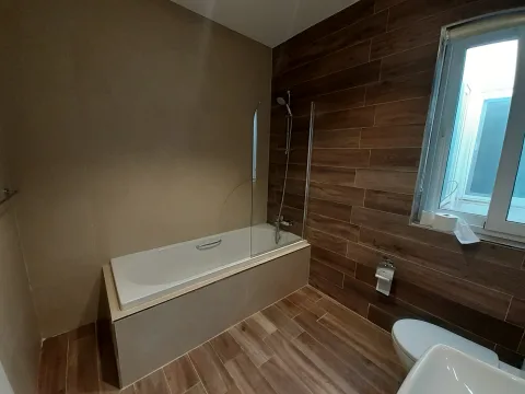 2 bed Penthouse For Rent in Sliema, Sliema - thumb 11