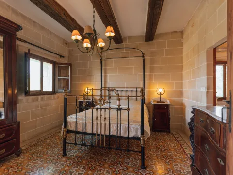 4 bed Farmhouse For Sale in Siggiewi, Siggiewi - thumb 13