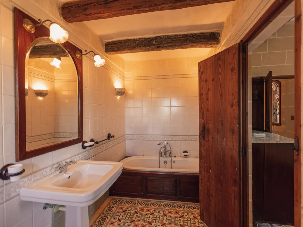 4 bed Farmhouse For Sale in Siggiewi, Siggiewi - thumb 14