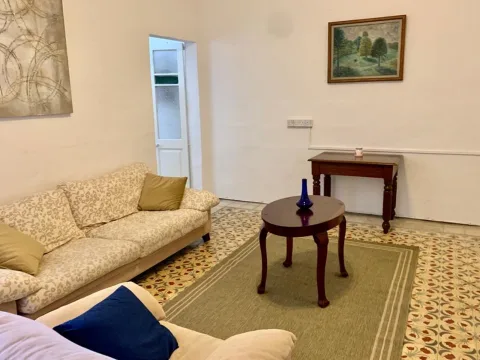 4 bed Town House For Rent in Sliema, Sliema - thumb 3