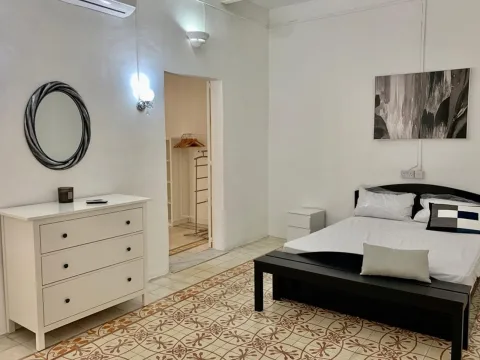 4 bed Town House For Rent in Sliema, Sliema - thumb 4