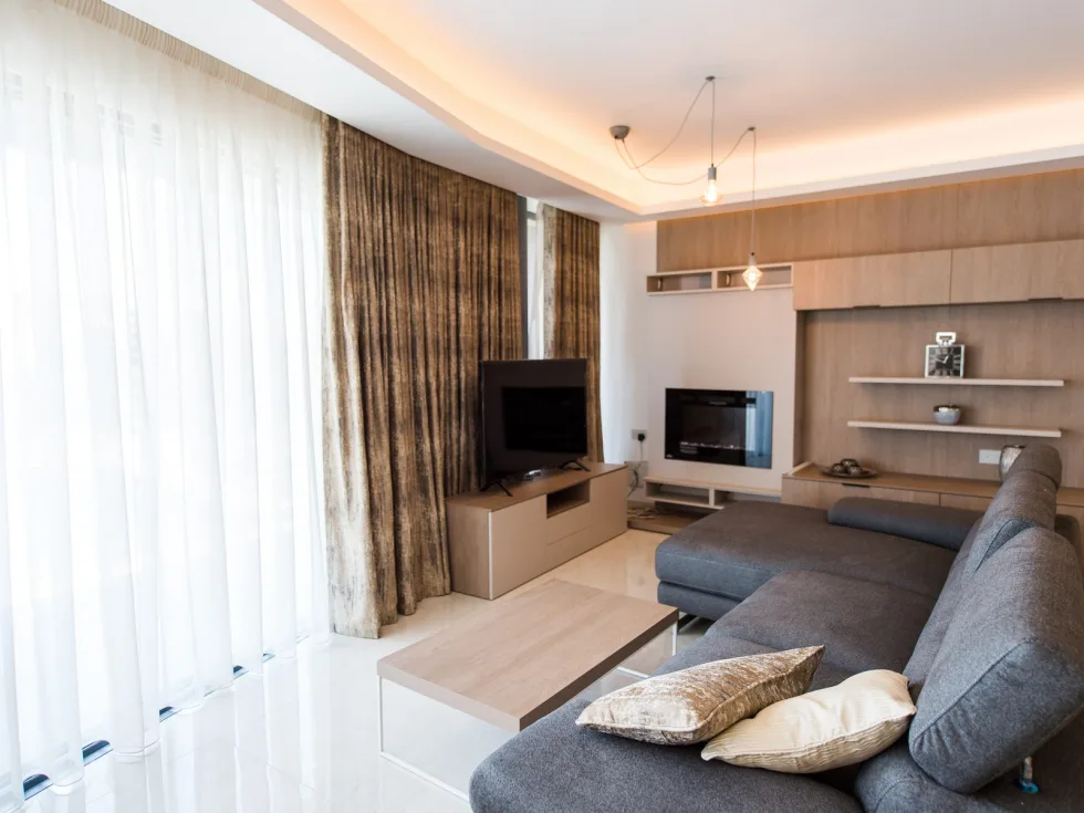 3 bed Apartment For Rent in Ta' Xbiex, Ta' Xbiex - thumb 7