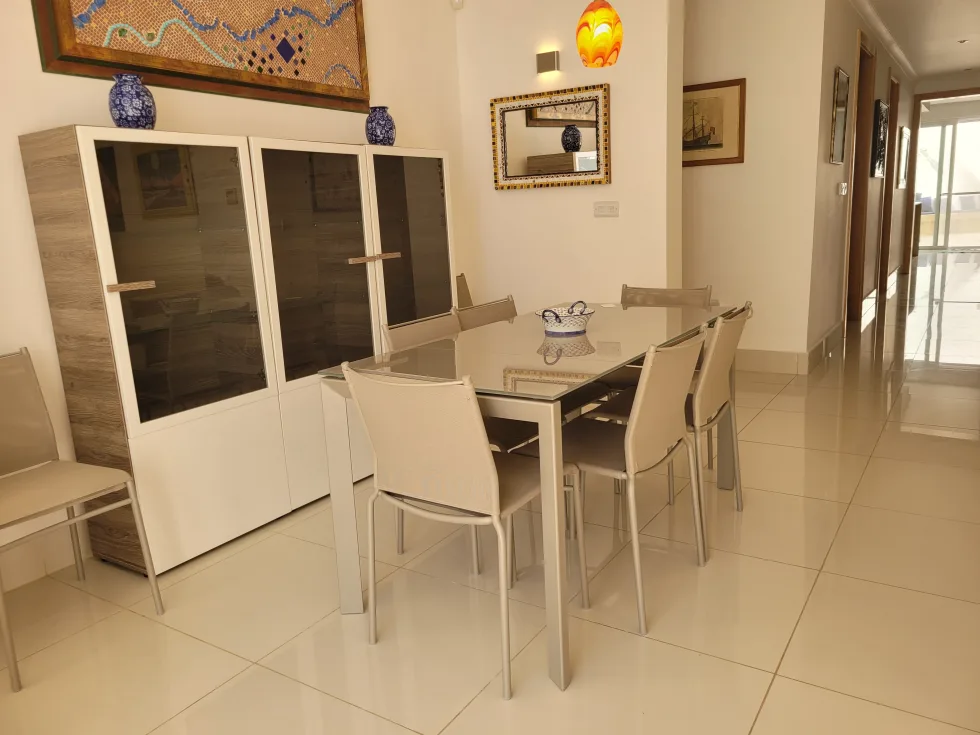3 bed Apartment For Rent in Qawra, Qawra - thumb 4