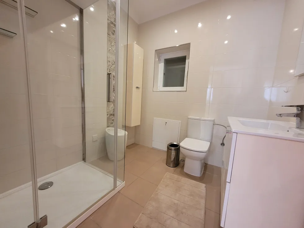 3 bed Apartment For Rent in Qawra, Qawra - thumb 6