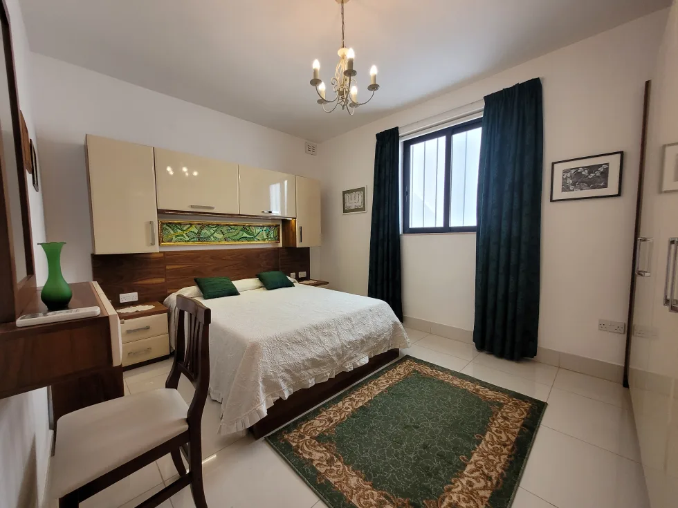 3 bed Apartment For Rent in Qawra, Qawra - thumb 7