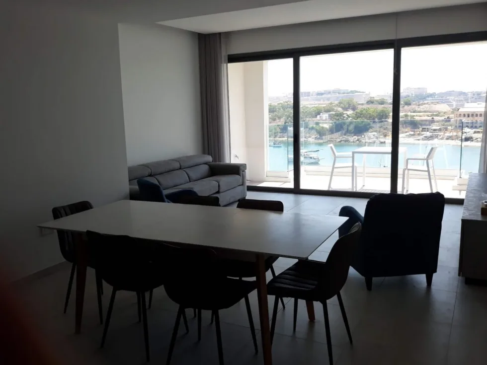 2 bed Apartment For Rent in Sliema, Sliema - thumb 5
