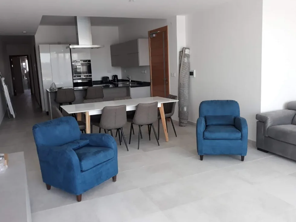 2 bed Apartment For Rent in Sliema, Sliema - thumb 7