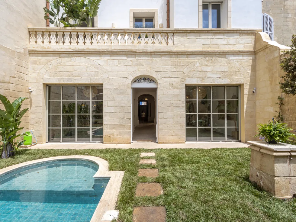 7 bed Town House For Rent in Sliema, Sliema - thumb 13