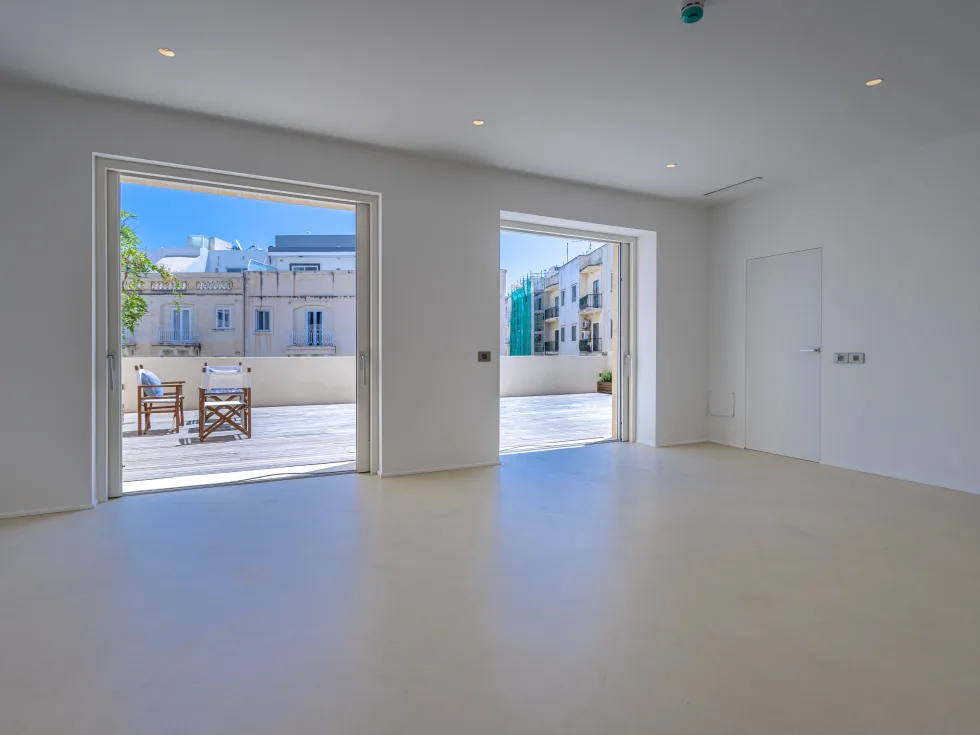 7 bed Town House For Rent in Sliema, Sliema - thumb 24