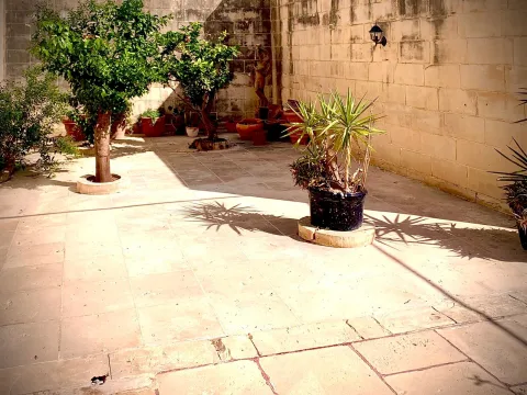 3 bed Town House For Rent in Iklin, Iklin - thumb 14