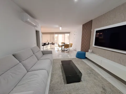 2 bed Apartment For Rent in Swieqi, Swieqi - thumb 2