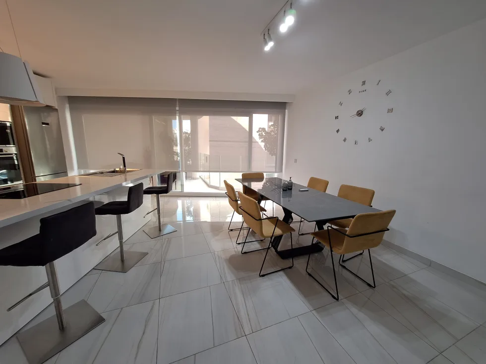 2 bed Apartment For Rent in Swieqi, Swieqi - thumb 3