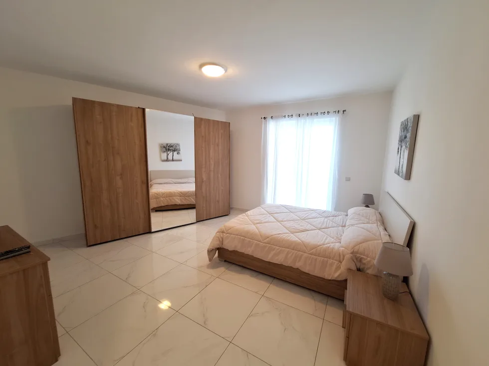 3 bed Apartment For Rent in Swieqi, Swieqi - thumb 5
