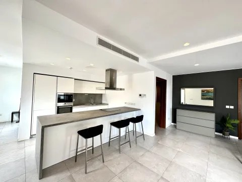 3 bed Penthouse For Rent in St Julian's, St Julian's - thumb 13