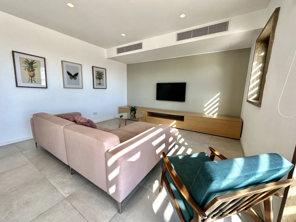 3 bed Penthouse For Rent in St Julian's, St Julian's - thumb 6