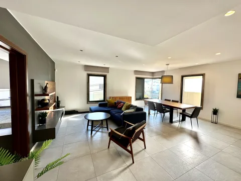 3 bed Penthouse For Rent in St Julian's, St Julian's - thumb 9