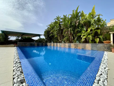 3 bed Farmhouse For Sale in Siggiewi, Siggiewi - thumb 1