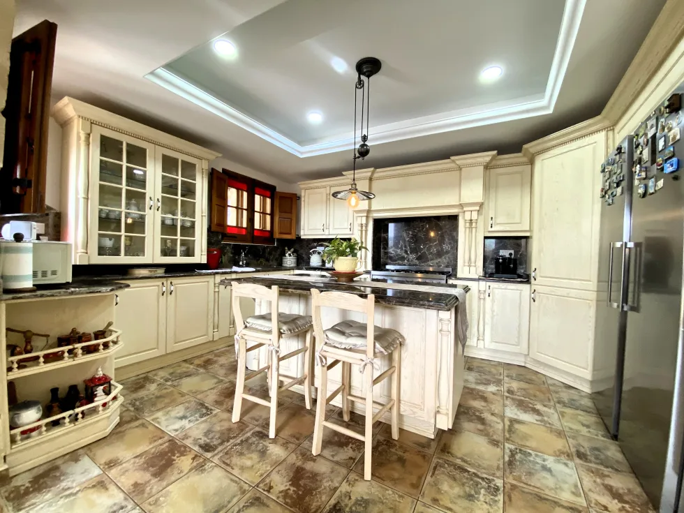 3 bed Farmhouse For Sale in Siggiewi, Siggiewi - thumb 4