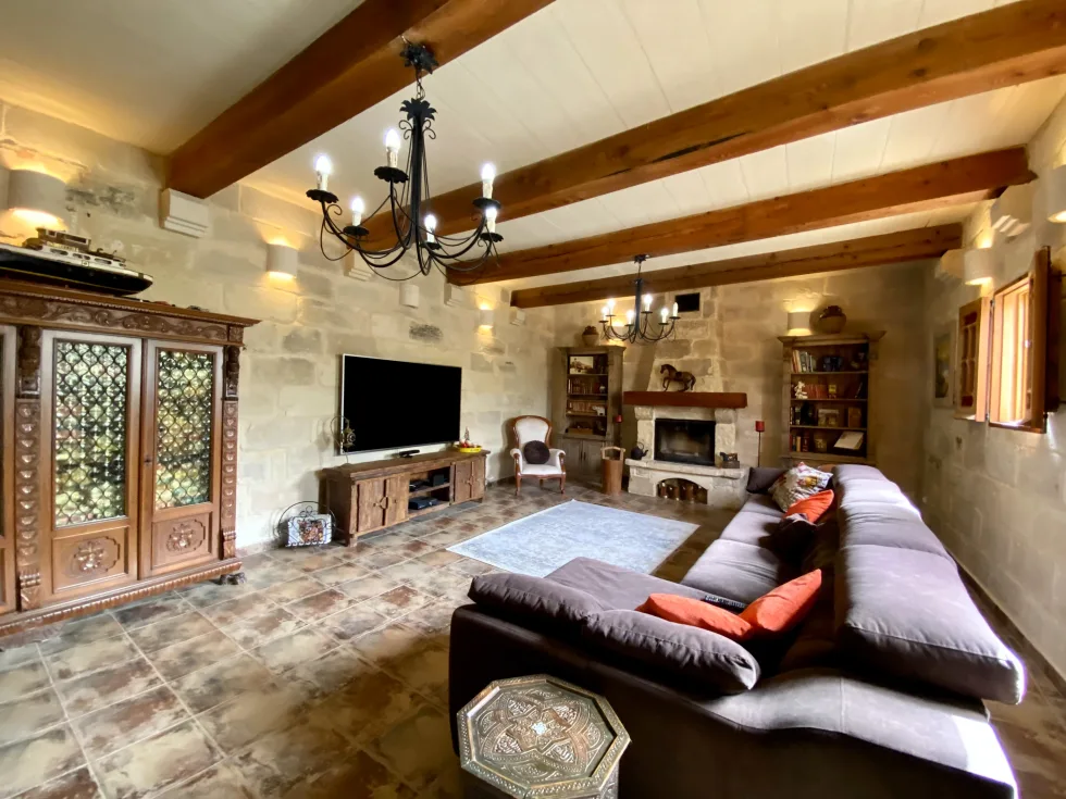 3 bed Farmhouse For Sale in Siggiewi, Siggiewi - thumb 7