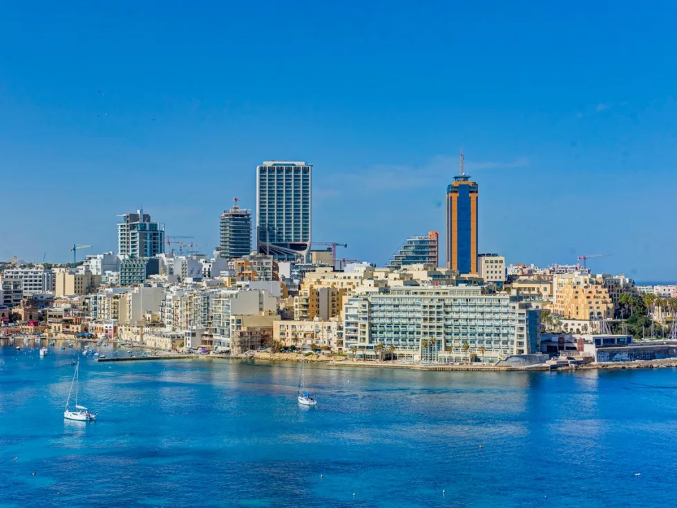 2 bed Apartment For Rent in Sliema, Sliema - thumb 1