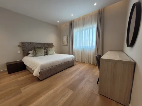 2 bed Apartment For Rent in Sliema, Sliema - thumb 12