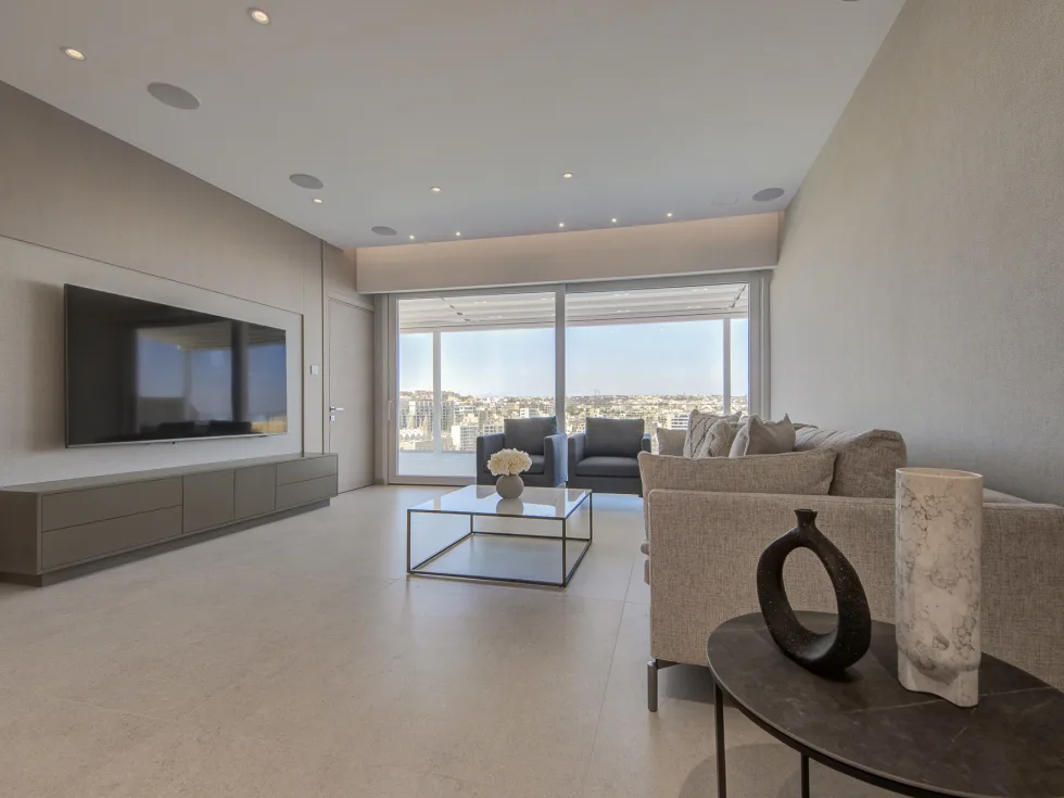 3 bed Penthouse For Rent in Sliema, Sliema - thumb 4