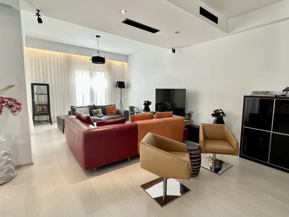 3 bed Apartment For Rent in Sliema, Sliema - thumb 5