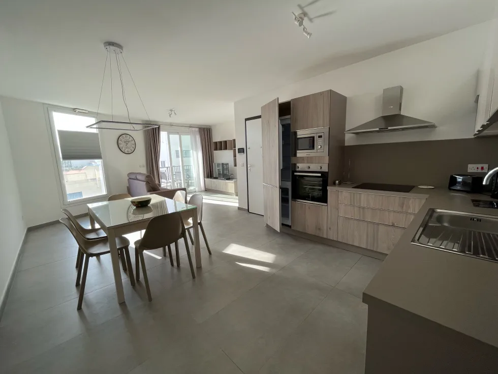 3 bed Apartment For Rent in ,  - thumb 2