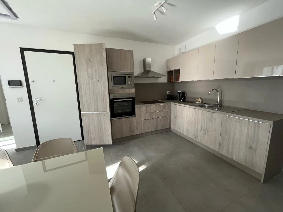 3 bed Apartment For Rent in ,  - thumb 5