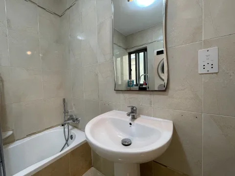 2 bed Apartment For Rent in Gzira, Gzira - thumb 6