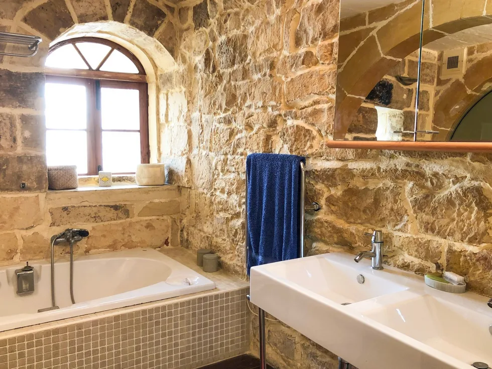 4 bed House of Character For Rent in Zebbug, Zebbug - thumb 12