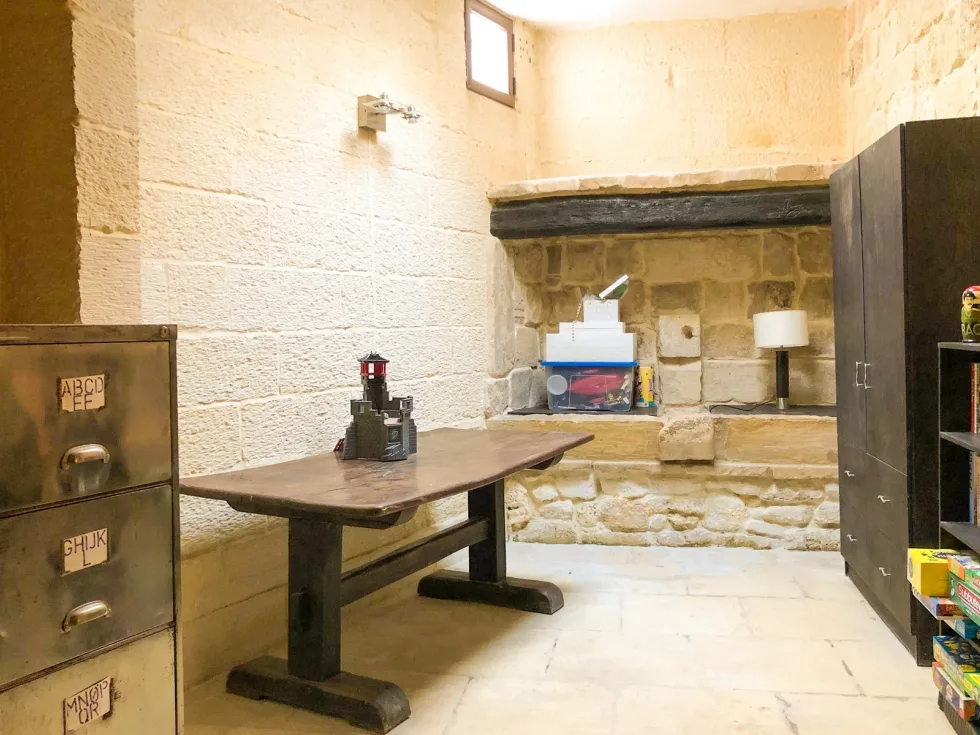 4 bed House of Character For Rent in Zebbug, Zebbug - thumb 20