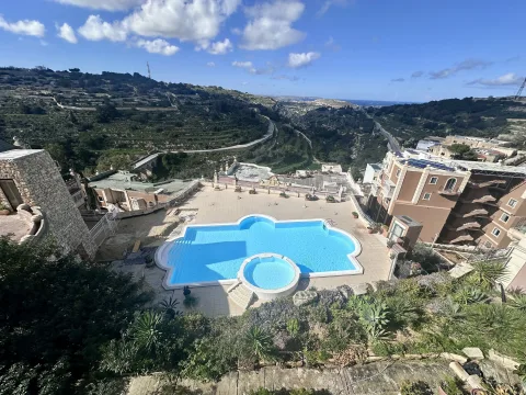 3 bed Apartment For Rent in Madliena, Madliena - thumb 1