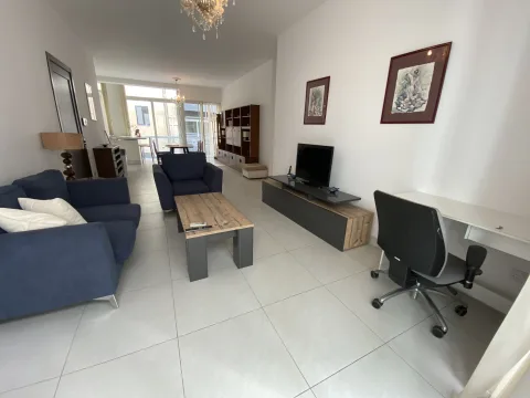 2 bed Apartment For Rent in Sliema, Sliema - thumb 4