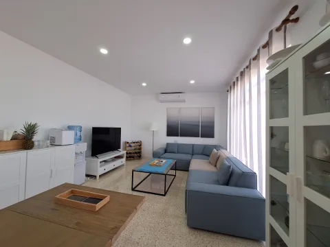 7 bed Villa For Rent in Mellieha, Mellieha - thumb 3