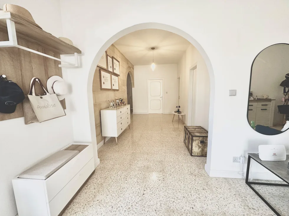 7 bed Villa For Rent in Mellieha, Mellieha - thumb 6