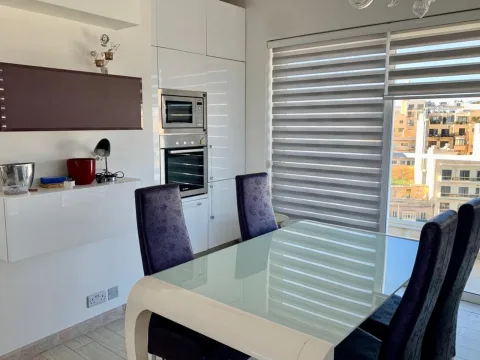 3 bed Penthouse For Rent in St Julian's, St Julian's - thumb 4