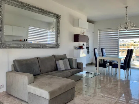 3 bed Penthouse For Rent in St Julian's, St Julian's - thumb 7