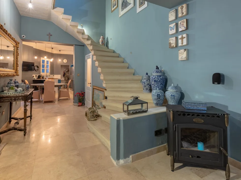 3 bed Town House For Rent in Sliema, Sliema - thumb 3